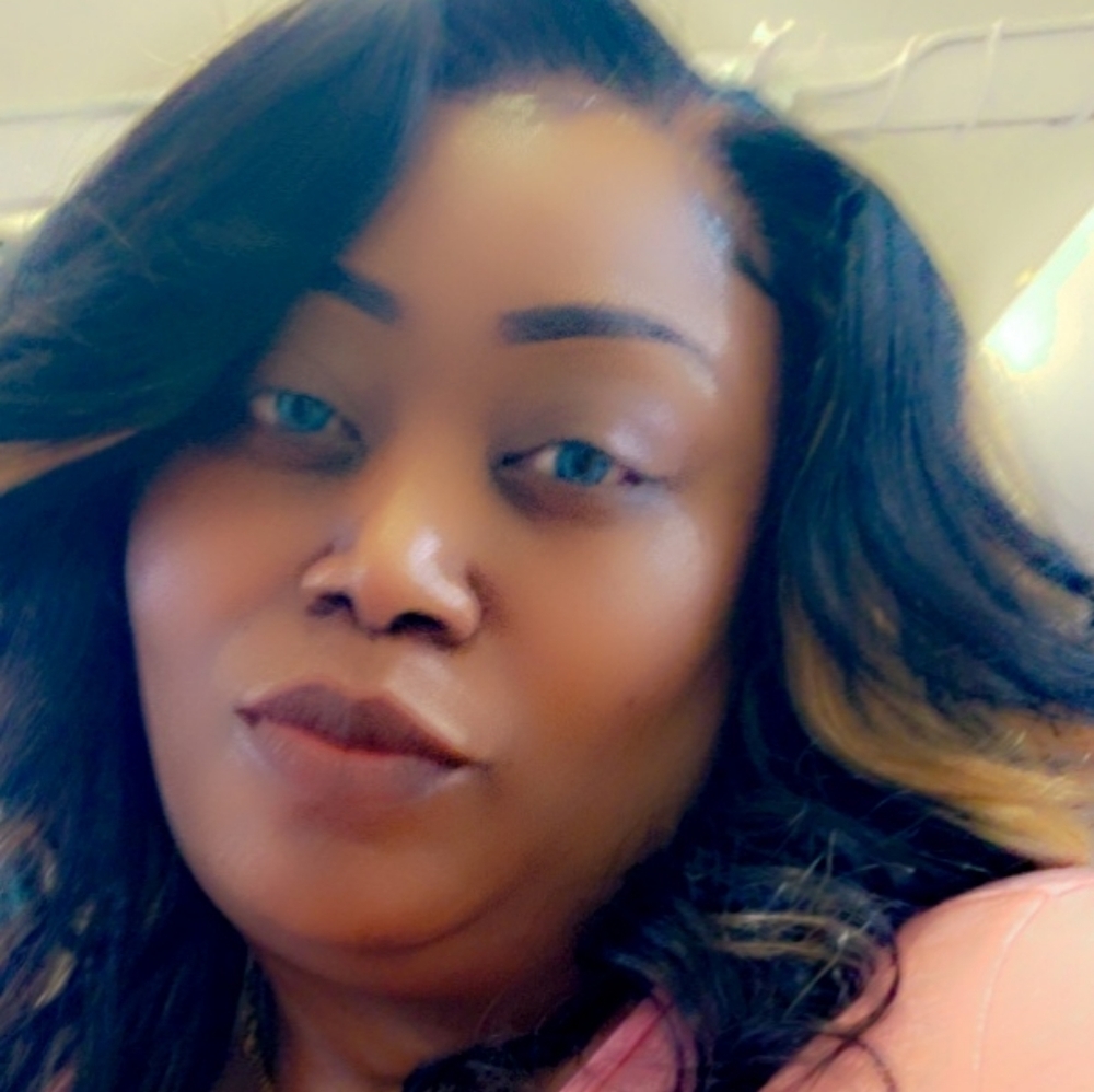 Meet your Posher, Jillian